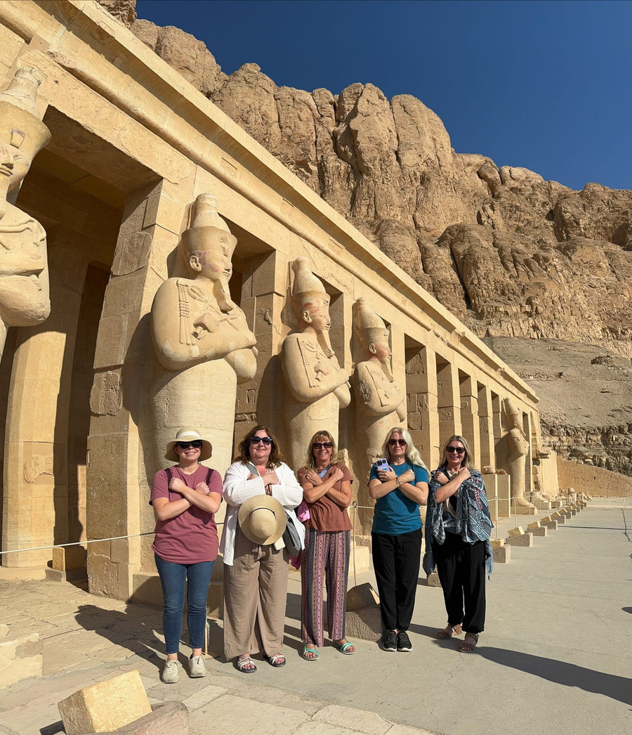 Damesly travelers in Egypt
